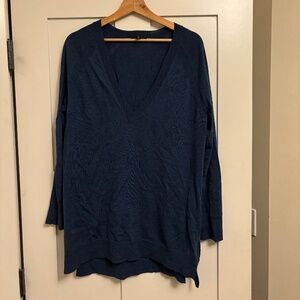 Eileen Fisher V-neck tunic sweater
